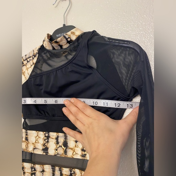 WEISSMAN Elite Dance Costume unitard Yellow Flicker Beat
MT11165 Snake print MC - Picture 8 of 12